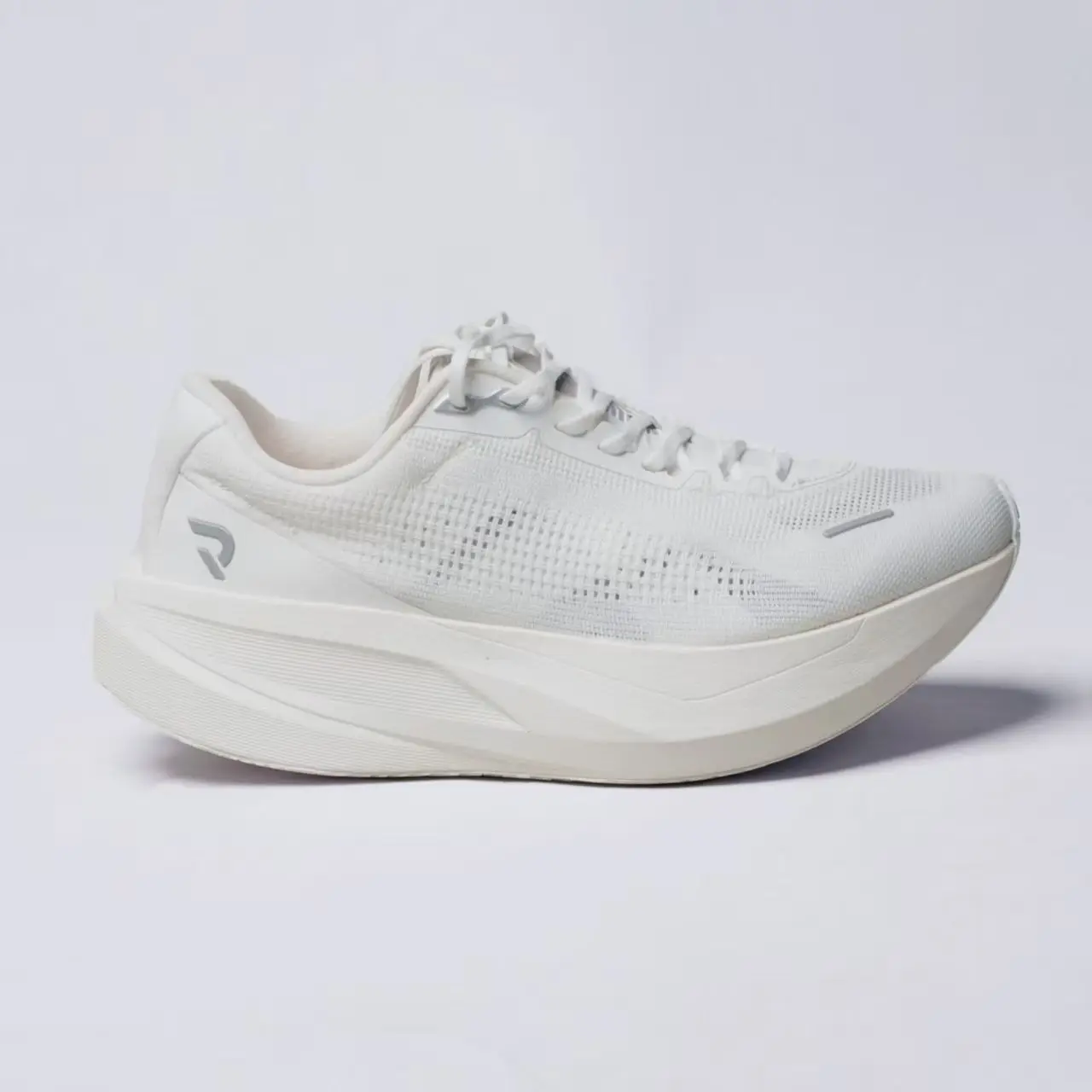 Nuove scarpe da ginnastica di  - Women'S Shoes Vs Men'S recensione e prezzo