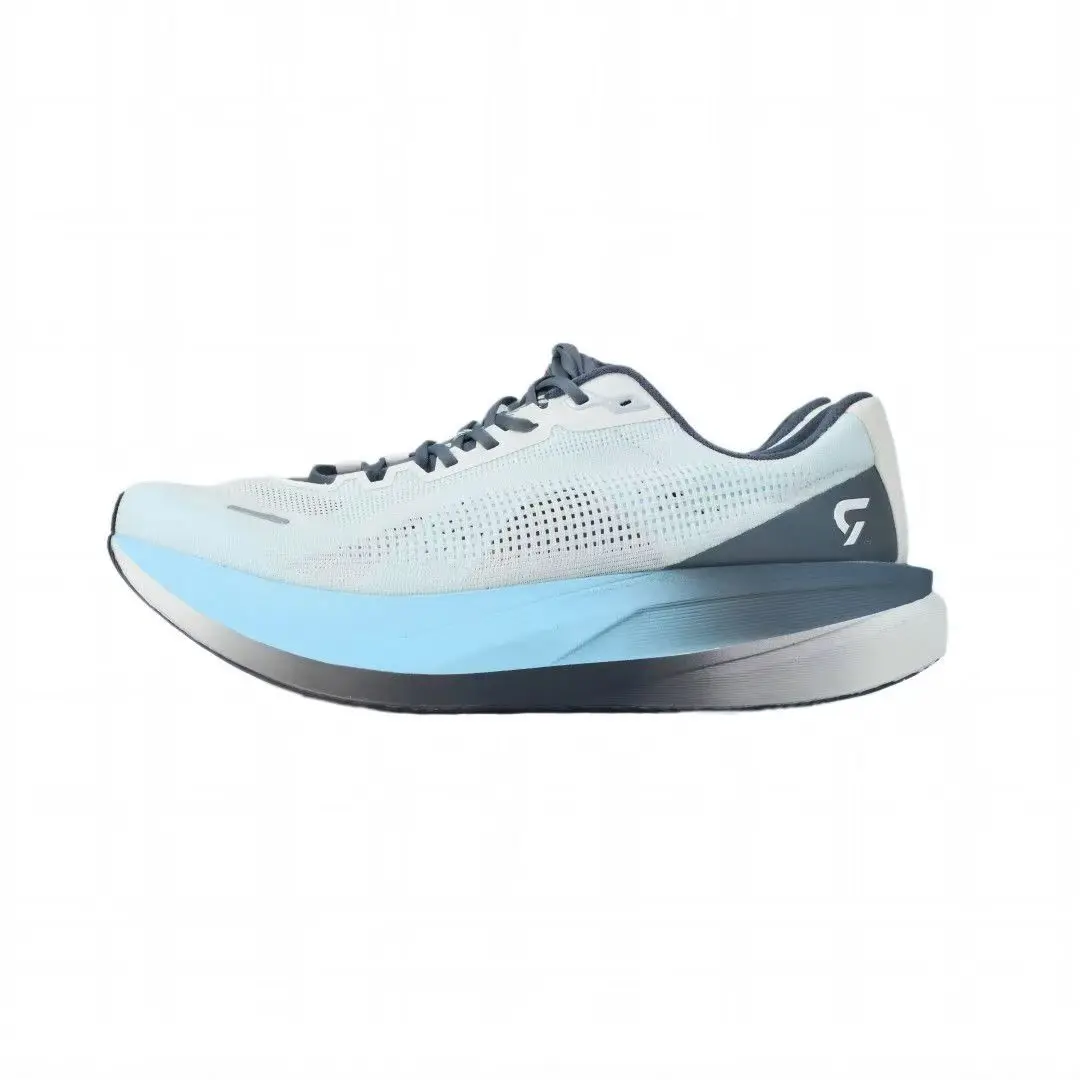Nuove scarpe da ginnastica di  - Women'S Shoes Vs Men'S recensione e prezzo