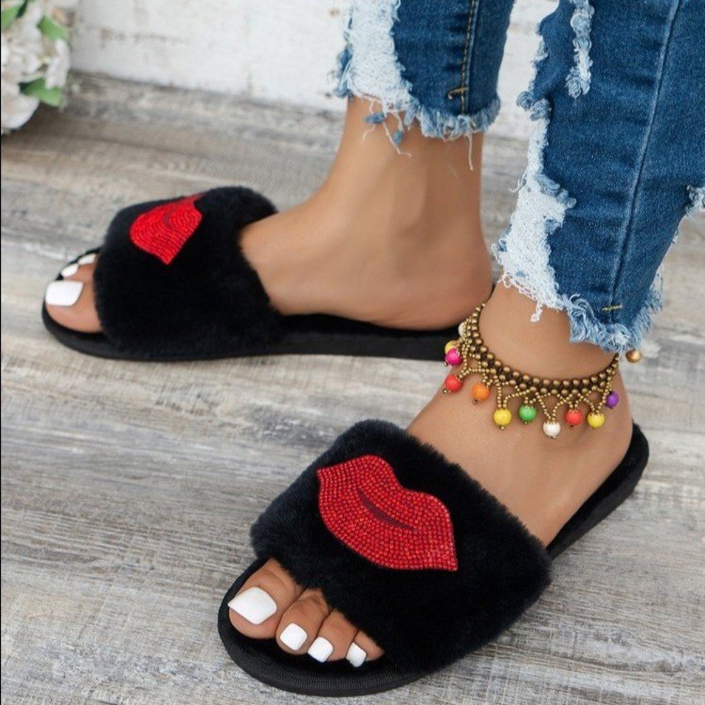 Pantofole da donna invernali i - Fluffy Fur Slipper recensione e prezzo