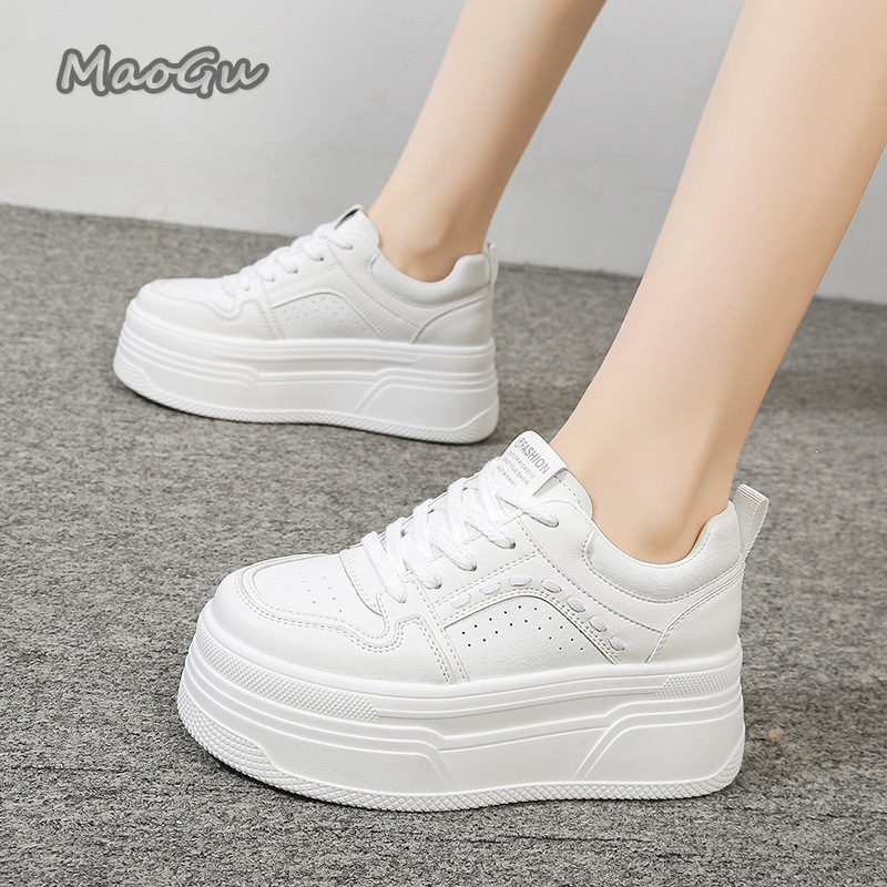 Sneakers Bianche con Plateau R - Platform Sneakers Chunky recensione e prezzo