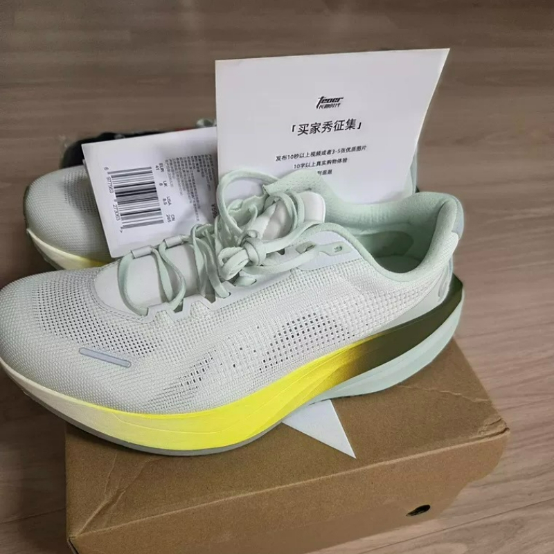 Scarpe da Corsa di Marca di Lu - Women'S Shoes Vs Men'S recensione e prezzo