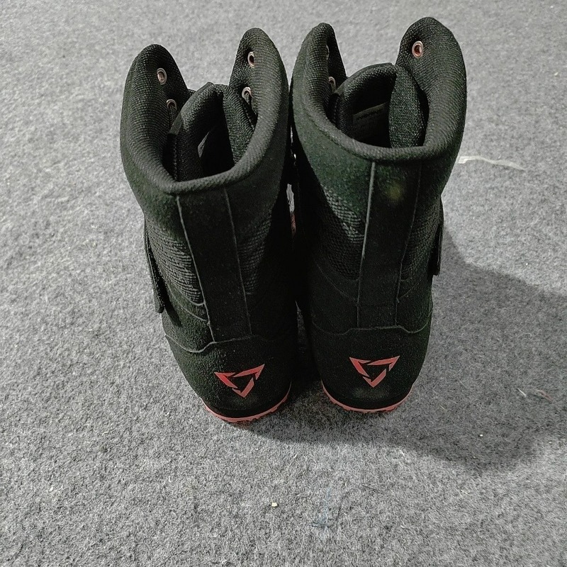 Scarpe da Wrestling Unisex Ner - Women'S Shoes Vs Men'S recensione e prezzo