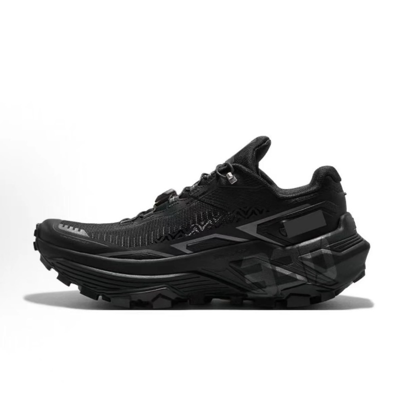 Scarpe sportive da esterno di  - Women'S Shoes Vs Men'S recensione e prezzo