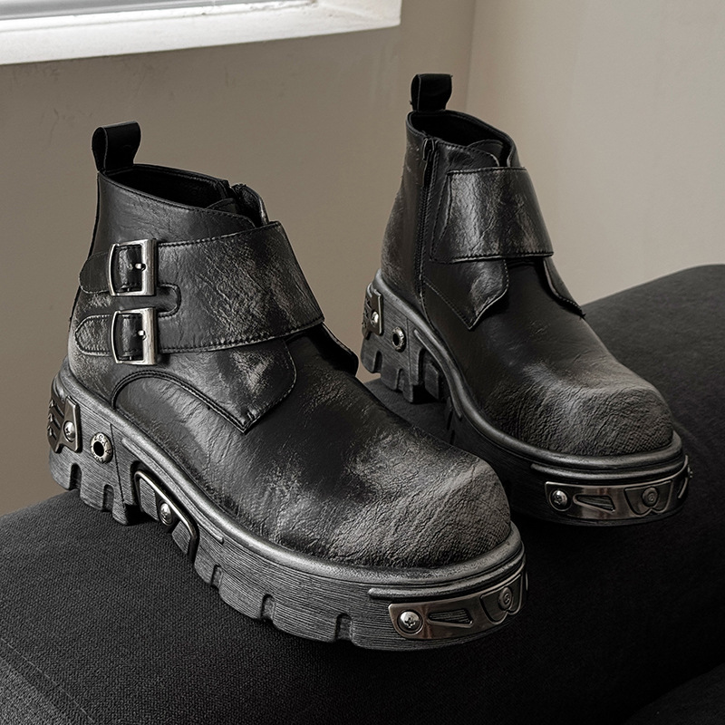 stivali con plateau punk goth  - Suede Ankle Boot recensione e prezzo