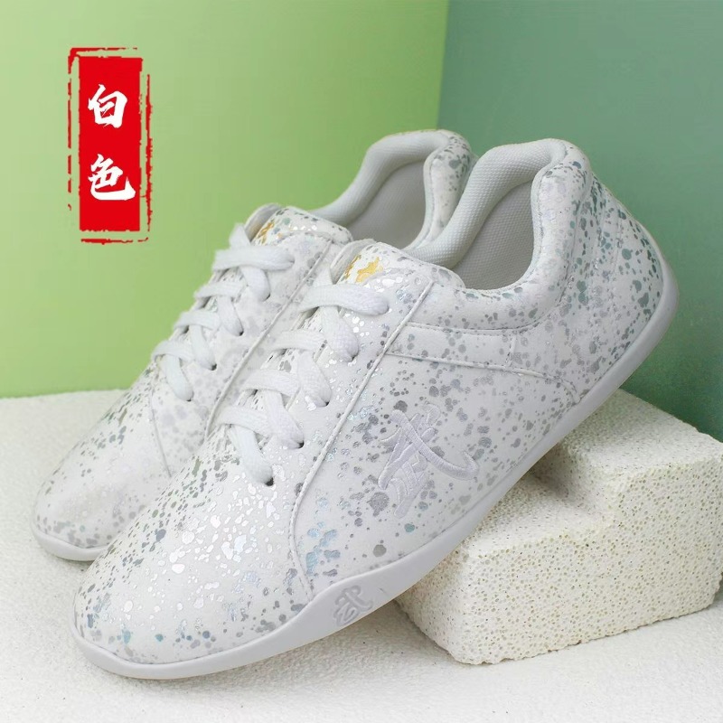 Nuove Scarpe per Arti Marziali - Women'S Shoes Vs Men'S recensione e prezzo