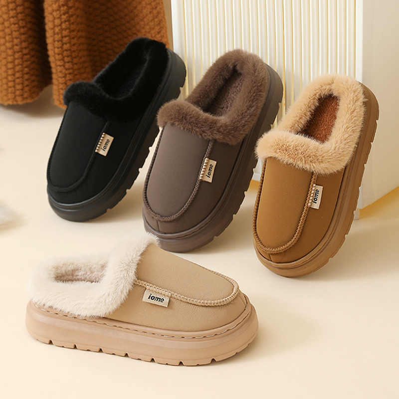 Ciabatte con suola spessa in P - Fluffy Fur Slipper recensione e prezzo