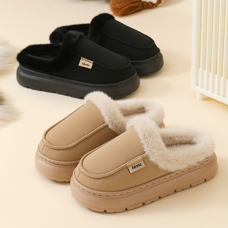 Ciabatte con suola spessa in P - Fluffy Fur Slipper recensione e prezzo
